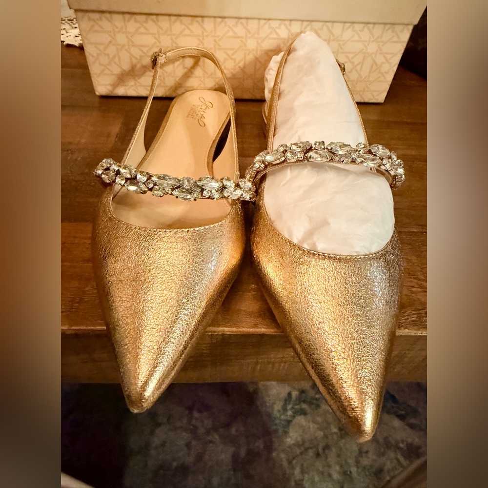 NWT Jewel Badgley Mischka Bambi Pointed Toe Sling Back flats in Rose-gold Sz 9.5
